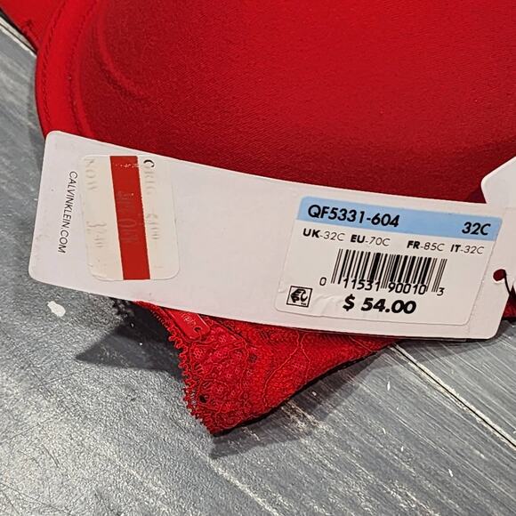 Calvin Klein T Shirt Bra Perfectly Fit Etched Lace QF5331‎ 32C Red - Picture 9 of 9